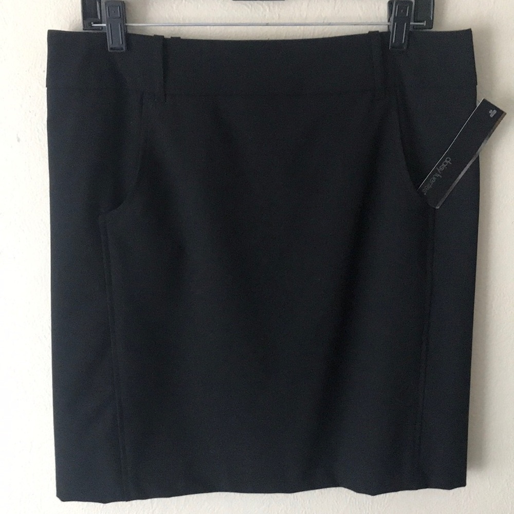 NWT Daisy Fuentes pencil skirt